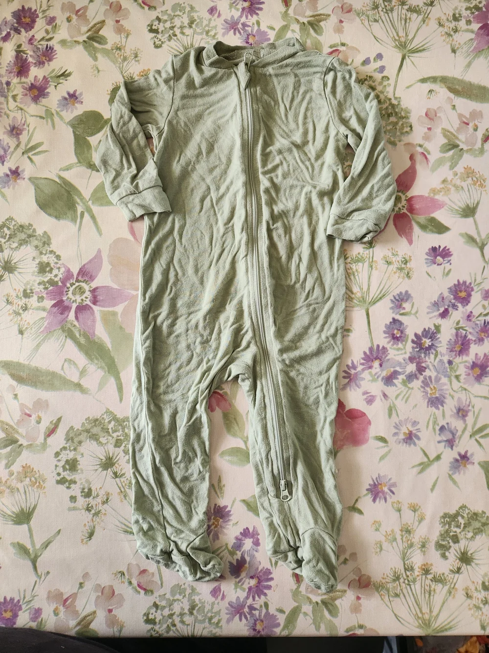 Charlotte Stone Kids Pajama Bundle - Burgundy, Sage Green, Cream Giraffe Print